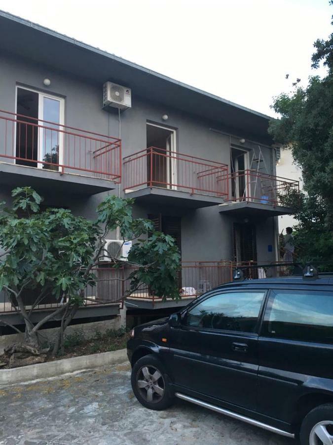 Bed & Breakfast Kurtic Supetar Luaran gambar